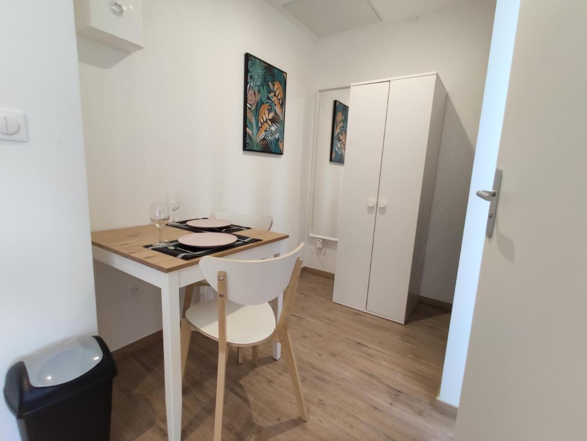 Residence Jehan Froissart فالنسيان المظهر الخارجي الصورة