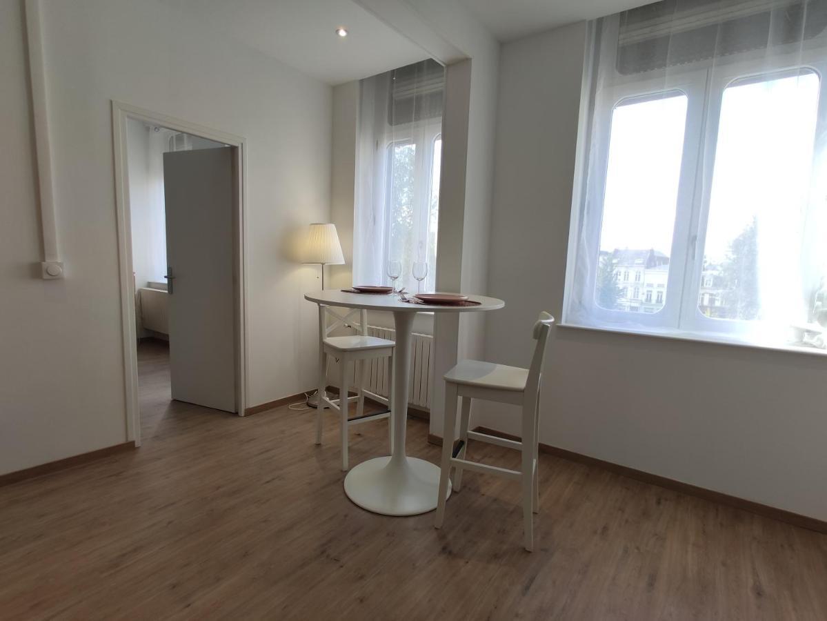 Residence Jehan Froissart فالنسيان المظهر الخارجي الصورة
